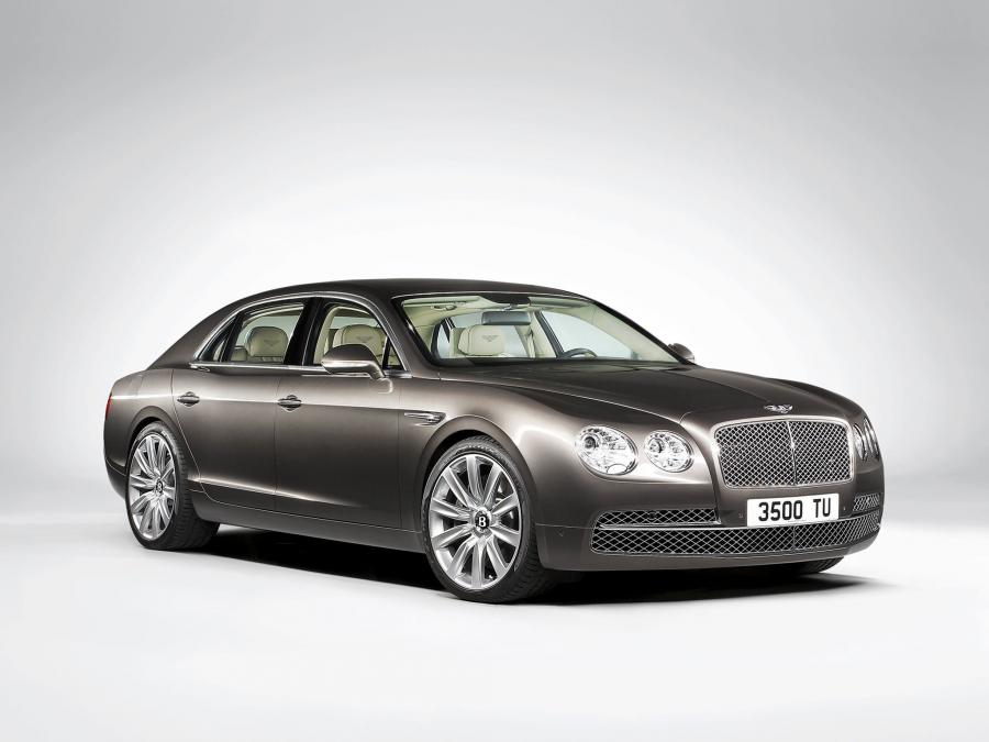  Bentley Flying Spur 2013 года  (фото 22 из 33)